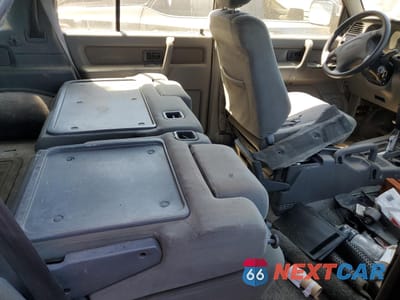 Zdjęcie 11 z 13 samochodu: 1996 ISUZU TROOPER S VIN:JACDJ58V7T7914042 - miniatura