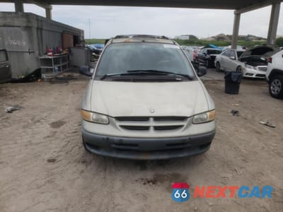 Piąte zdjęcie samochodu w środku: 2000 DODGE GRAND CARAVAN SE VIN:1B4GP44GXYB639573 - miniatura