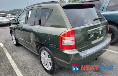 Trzecie zdjęcie samochodu z tyłu: 2007 JEEP COMPASS VIN:1J8FT47W07D124171 - miniatura