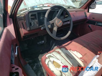 Zdjęcie 8 z 12 samochodu: 1990 GMC SIERRA C1500 VIN:2GTEC14Z1L1558024 - miniatura