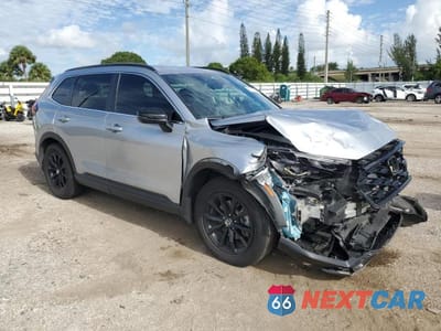 Czwarte zdjęcie samochodu z boku: 2024 HONDA CR-V SPORT VIN:7FARS5H57RE005780 - miniatura
