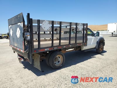 Trzecie zdjęcie samochodu z tyłu: 2013 FORD F450 SUPER DUTY VIN:1FDUF4GY6DEA24326 - miniatura