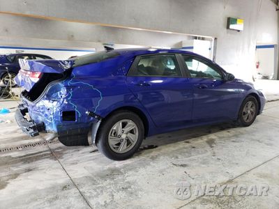 Trzecie zdjęcie samochodu z tyłu: 2024 HYUNDAI ELANTRA SE VIN:KMHLL4DG7RU683772 - miniatura