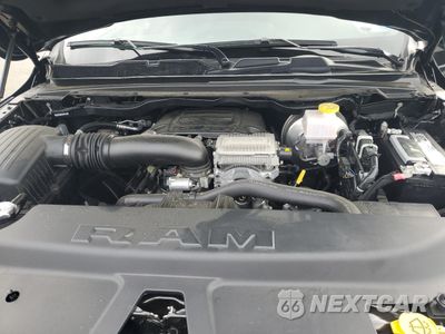 Zdjęcie 11 z 13 samochodu: 2024 RAM 1500 BIG HORN/LONE STAR VIN:1C6SRFBT4RN204588 - miniatura