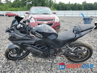 Trzecie zdjęcie samochodu z tyłu: 2013 KAWASAKI EX300 A VIN:JKAEX8A18DDA12254 - miniatura