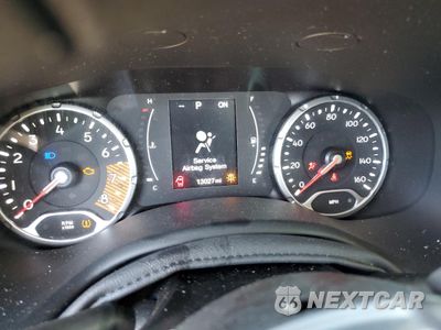 Zdjęcie 9 z 14 samochodu: 2023 JEEP RENEGADE LATITUDE VIN:ZACNJDB17PPP12569 - miniatura
