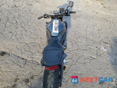 Zdjęcie 6 z 8 samochodu: 2023 HONDA CB650 RA VIN:MLHRH0253P5400945 - miniatura