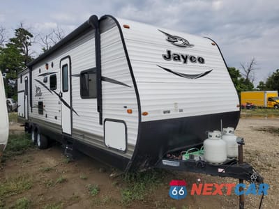 2016 JAYCO JAY FLIGHT 1UJBJ0BS3G17T0137 - główne zdjęcie licytacji z USA - miniatura