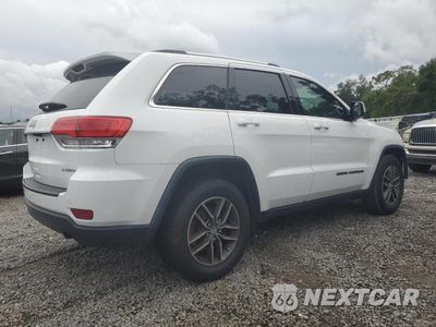 Trzecie zdjęcie samochodu z tyłu: 2018 JEEP GRAND CHEROKEE LAREDO VIN:1C4RJEAG0JC513407 - miniatura