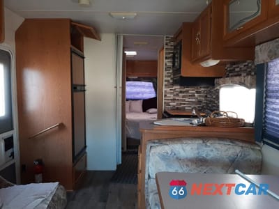 Zdjęcie 6 z 10 samochodu: 2000 CHEVROLET EXPRESS G3500 VIN:1GBJG31J1Y1170614 - miniatura