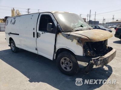Czwarte zdjęcie samochodu z boku: 2004 CHEVROLET EXPRESS G2500 VIN:1GCFG29T141100770 - miniatura