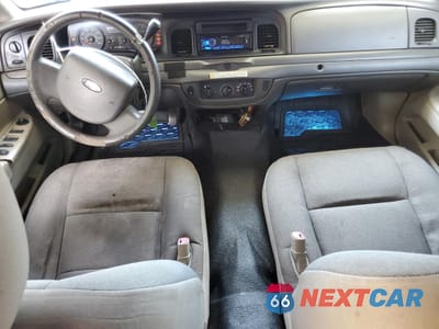 Zdjęcie 8 z 13 samochodu: 2011 FORD CROWN VICTORIA POLICE INTERCEPTOR VIN:2FABP7BVXBX135387 - miniatura