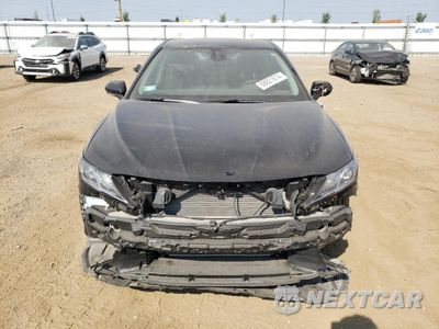 Piąte zdjęcie samochodu w środku: 2023 TOYOTA CAMRY LE VIN:4T1R11BK0PU094114 - miniatura