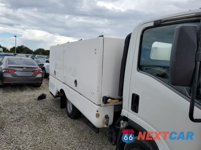 Zdjęcie 9 z 10 samochodu: 2013 ISUZU NPR VIN:JALB4W179D7401022 - miniatura