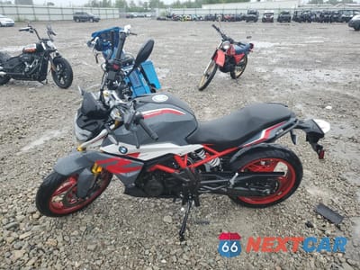 Trzecie zdjęcie samochodu z tyłu: 2022 BMW G310 R VIN:WB30G4300NRA33251 - miniatura