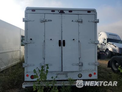 Zdjęcie 6 z 12 samochodu: 2006 FORD ECONOLINE E450 SUPER DUTY COMMERCIAL STRIPPED CHASSIS VIN:1FCLE49L96HA72974 - miniatura