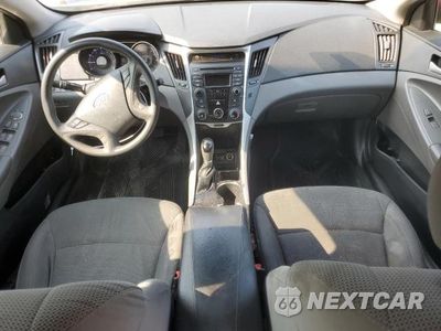 Zdjęcie 8 z 12 samochodu: 2014 HYUNDAI SONATA GLS VIN:5NPEB4AC5EH826126 - miniatura