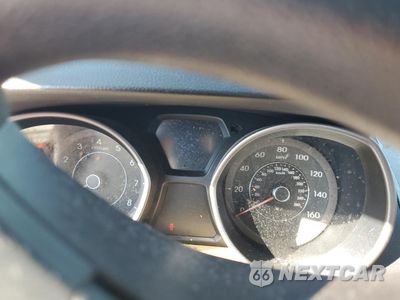 Zdjęcie 9 z 12 samochodu: 2013 HYUNDAI ELANTRA GLS VIN:5NPDH4AE8DH202878 - miniatura