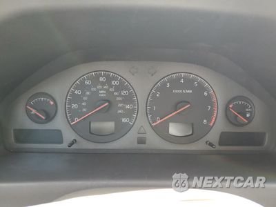 Zdjęcie 9 z 12 samochodu: 2002 VOLVO V70 XC VIN:YV1SZ58D321061725 - miniatura