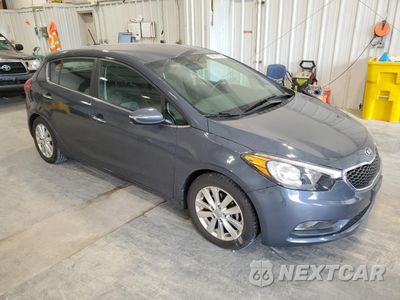 Czwarte zdjęcie samochodu z boku: 2015 KIA FORTE EX VIN:KNAFX5A8XF5315954 - miniatura