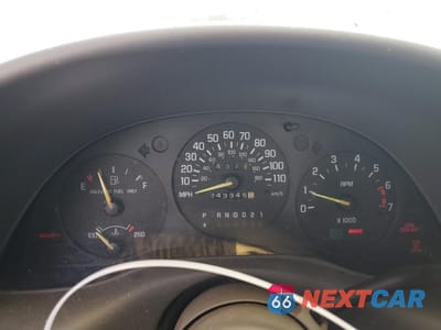 Zdjęcie 9 z 13 samochodu: 2001 CHEVROLET LUMINA VIN:2G1WL52J111281566 - miniatura