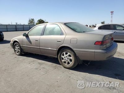 Drugie zdjęcie samochodu z przodu: 1999 TOYOTA CAMRY LE VIN:JT2BF22K4X0228202 - miniatura