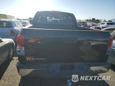 Zdjęcie 6 z 12 samochodu: 2007 TOYOTA TUNDRA CREWMAX SR5 VIN:5TBET54137S452327 - miniatura