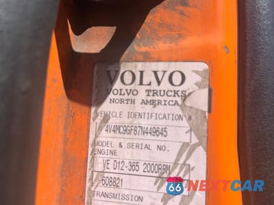 Zdjęcie 9 z 11 samochodu: 2007 VOLVO VN VNM VIN:4V4MC9GF87N449645 - miniatura