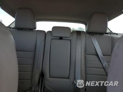 Zdjęcie 10 z 13 samochodu: 2015 FORD ESCAPE TITANIUM VIN:1FMCU9JX8FUB62781 - miniatura