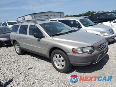 Czwarte zdjęcie samochodu z boku: 2002 VOLVO V70 XC VIN:YV1SZ58D321061725 - miniatura