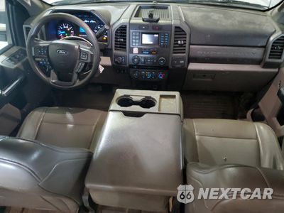 Zdjęcie 8 z 13 samochodu: 2017 FORD F350 SUPER DUTY VIN:1FD8W3F69HED71778 - miniatura