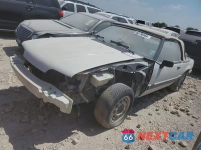 1990 FORD MUSTANG LX 1FACP44EXLF140201 - główne zdjęcie licytacji z USA - miniatura