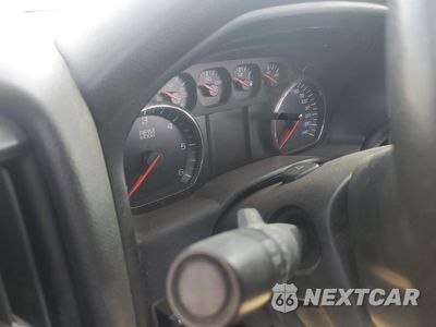 Zdjęcie 9 z 12 samochodu: 2018 CHEVROLET SILVERADO K2500 HEAVY DUTY VIN:1GC0KUEG3JZ242186 - miniatura