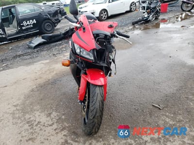 Drugie zdjęcie samochodu z przodu: 2008 HONDA CBR600 RR VIN:JH2PC400X8M101135 - miniatura