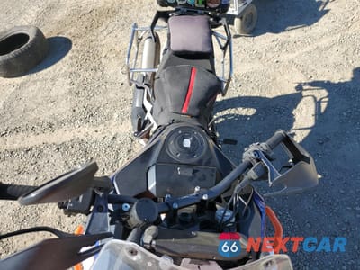 Piąte zdjęcie samochodu w środku: 2023 KTM 1290 SUPER ADVENTURE R VIN:VBKV59405PM967520 - miniatura