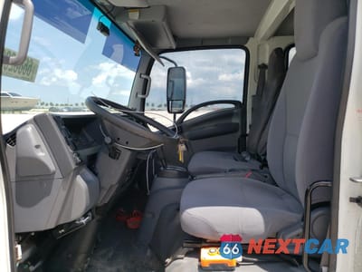 Zdjęcie 7 z 12 samochodu: 2018 ISUZU NPR HD VIN:54DC4J1B4JS808439 - miniatura