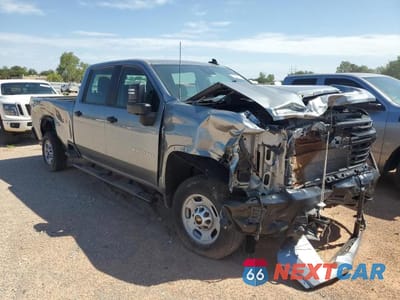 Czwarte zdjęcie samochodu z boku: 2024 CHEVROLET SILVERADO K2500 HEAVY DUTY VIN:1GC4YLEY9RF213257 - miniatura