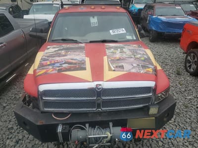 Piąte zdjęcie samochodu w środku: 2000 DODGE RAM 3500 VIN:1B7MF3365YJ183452 - miniatura