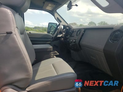 Zdjęcie 10 z 12 samochodu: 2014 FORD F450 SUPER DUTY VIN:1FDUF4GY5EEA62535 - miniatura