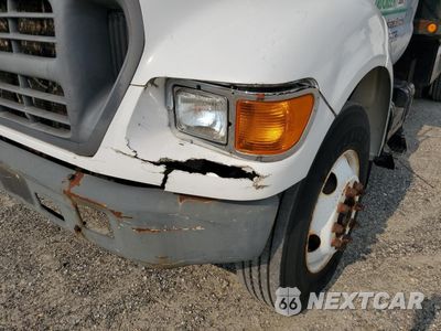 Zdjęcie 9 z 10 samochodu: 2003 FORD F650 SUPER DUTY VIN:3FDWF65243MB01612 - miniatura