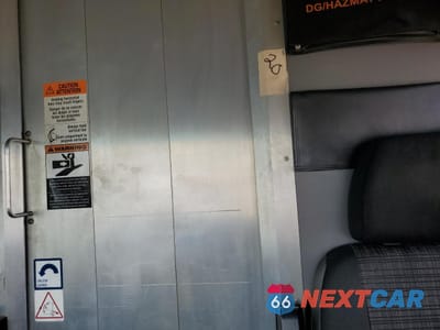 Zdjęcie 10 z 13 samochodu: 2014 MERCEDES-BENZ SPRINTER 2500 VIN:WD3PE8DE1E5824310 - miniatura