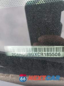 Zdjęcie 12 z 12 samochodu: 2012 DODGE GRAND CARAVAN SE VIN:2C4RDGBGXCR185506 - miniatura