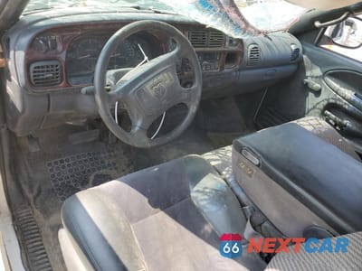 Zdjęcie 8 z 12 samochodu: 2001 DODGE RAM 2500 VIN:3B7KF23671G234040 - miniatura