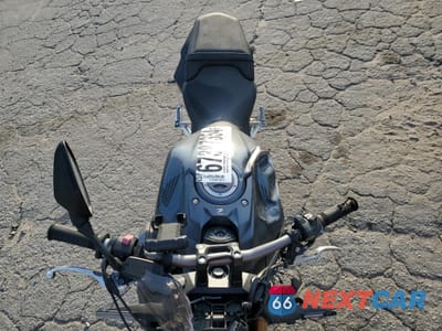 Piąte zdjęcie samochodu w środku: 2023 HONDA CB650 RA VIN:MLHRH0253P5400945 - miniatura