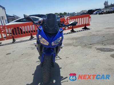 Drugie zdjęcie samochodu z przodu: 2014 KAWASAKI ZX1000 M VIN:JKAZXCM14EA000196 - miniatura