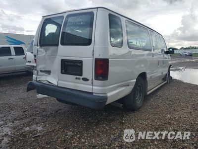 Trzecie zdjęcie samochodu z tyłu: 2011 FORD ECONOLINE E350 SUPER DUTY WAGON VIN:1FBSS3BL7BDB19580 - miniatura
