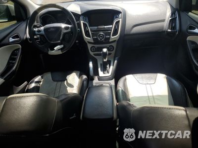 Zdjęcie 8 z 13 samochodu: 2012 FORD FOCUS TITANIUM VIN:1FAHP3N21CL198946 - miniatura