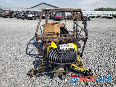 Zdjęcie 10 z 10 samochodu: 2014 CAN-AM MAVERICK MAX 1000R X RS DPS VIN:3JBPNLP16EJ000965 - miniatura