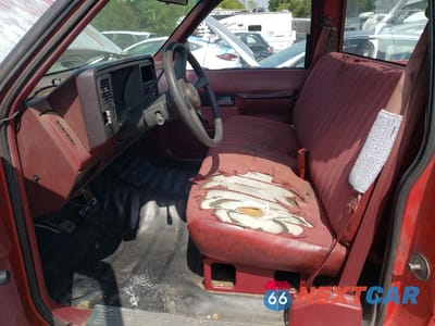 Zdjęcie 7 z 12 samochodu: 1990 GMC SIERRA C1500 VIN:2GTEC14Z1L1558024 - miniatura