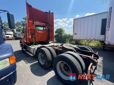 Trzecie zdjęcie samochodu z tyłu: 2007 VOLVO VN VNM VIN:4V4MC9GF87N449645 - miniatura